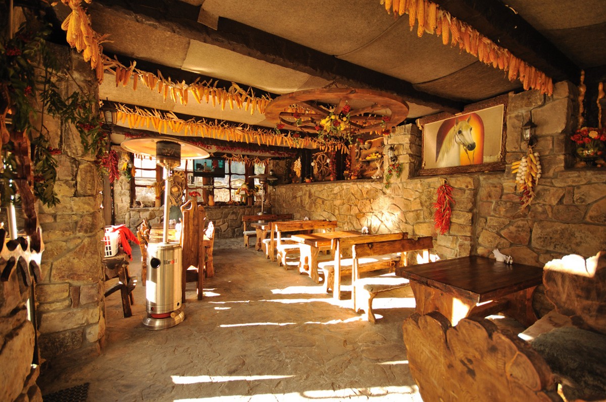 Рестораны, кафе в Домбае